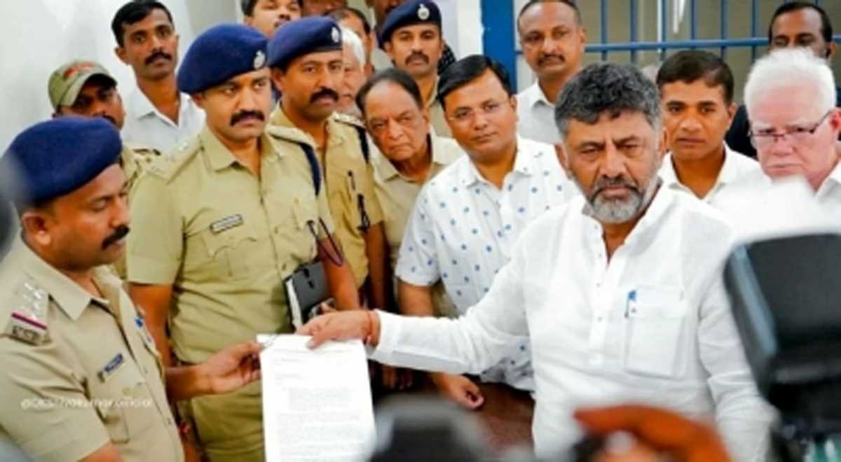 भाजपा विधायक का 6 हजार रुपये प्रति वोट देने का वादा : बोम्मई, नड्डा के खिलाफ शिकायत दर्ज